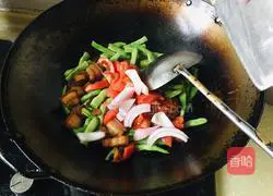 Illustration of Braised Pork Noodles 8