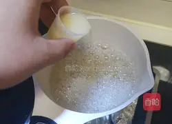 Illustration of how to make inversion syrup 4