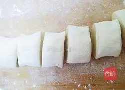 Illustration of how to make three fresh buns without failure 11