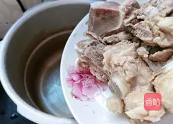 Pork bone and asparagus soup recipe 3