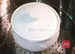 Illustration of how to make kumquat and steamed lily 4