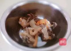 Illustration of how to make cold beef tendon jelly 4