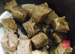 Borscht Recipe Illustration 7