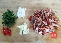 Illustration of how to make cold pig ears 2