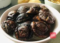 Illustration of how to make monkey mushroom stomach nourishing soup 2