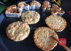 Illustration of how to make potato pancakes 6