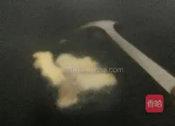 Illustration of how to make fish head and tofu soup 1