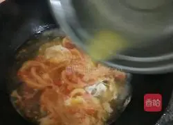 Tomato and egg drop soup recipe 7