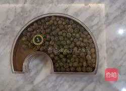 Illustration of how to make chicken soup for lazy people 4