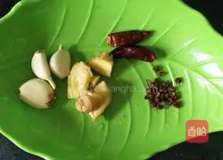 Mung Bean Spare Ribs Soup Recipe Illustration 2