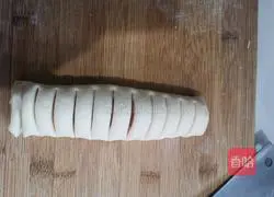 Milk ham steamed buns recipe 5