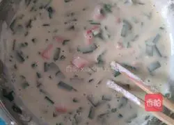 Chives Illustration of how to make ham and egg pancakes 3