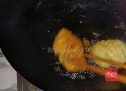 Illustration of how to make fried steamed buns 3