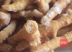 Illustration of how to make glutinous rice sticks 12