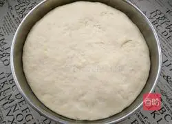 Illustration of how to make Jiangdou and red date buns 8