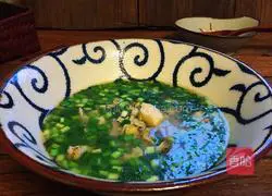 Illustration of how to make small seafood leek soup 10