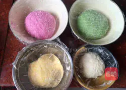 Illustration of how to make rose steamed buns 4