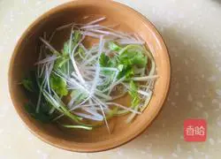 Illustration of how to make steamed yellow croaker 2