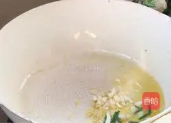 Fried tomatoes and cucumbers Illustration of how to make eggs 8