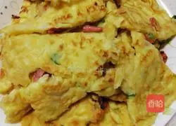 Illustration of how to make breakfast egg pancakes 6