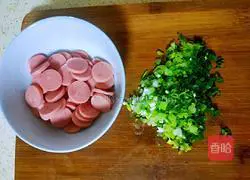 Illustration of how to make tomato egg rolls 3