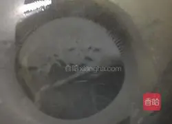 Illustration of how to make tomato, tofu and meatball soup 9