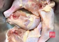 Illustration of how to make cold chicken shredded rice noodles 2