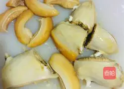 Illustration of how to make fried river clams with pepper 8