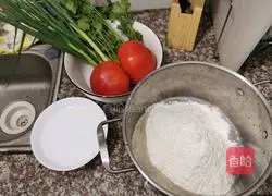 Illustration of how to make scissor noodles 1