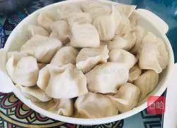 Illustration of how to make kohlrabi meat dumplings 16