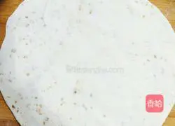 Illustration of how to make egg-filled pancakes 8