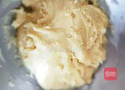 Lotus Paste Egg Yolk Mooncake Recipe Illustration 5