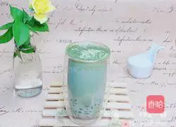 Illustration of how to make red bean matcha milk 8