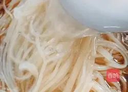 Yangchun Noodles Recipe Illustration 6
