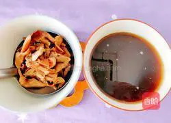 Big Foot Tomato Beef Bone Soup Recipe Illustration 3