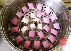 Mini steamed buns with bean paste Illustration of how to do it 11