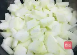 Winter Melon Meatball Soup Recipe Illustration 6