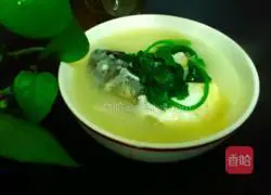 Illustration of how to make crucian carp and egg soup 8