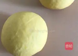Illustration of how to make pumpkin buns with red bean paste 10