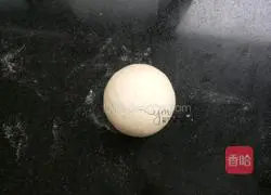 Illustration of how to make imitation mushroom buns 8