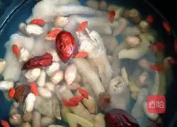 Illustration of how to make braised chicken feet with peanuts 5