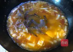 Illustration of tomato, shrimp and tofu soup 13