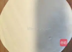 Illustration of how to make noodles with strips 4