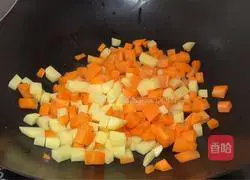 Illustration of how to make curry noodles 1