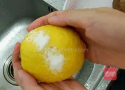 Lemon Passion Fruit Honey Tea Recipe Illustration 1