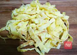 Illustration of how to make cold nepeta egg skin 4