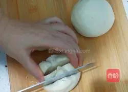 Illustration of how to make grilled steamed buns 2