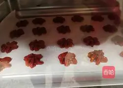 Illustration of how to make cherry blossom cookies 9