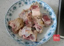 Illustration of how to cook pork ribs with carrots 4