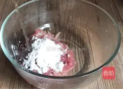 Shredded bell pepper and pork Practice illustration 5